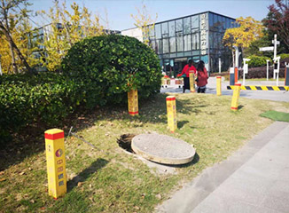 燃?xì)忾y門(mén)井及標(biāo)志樁